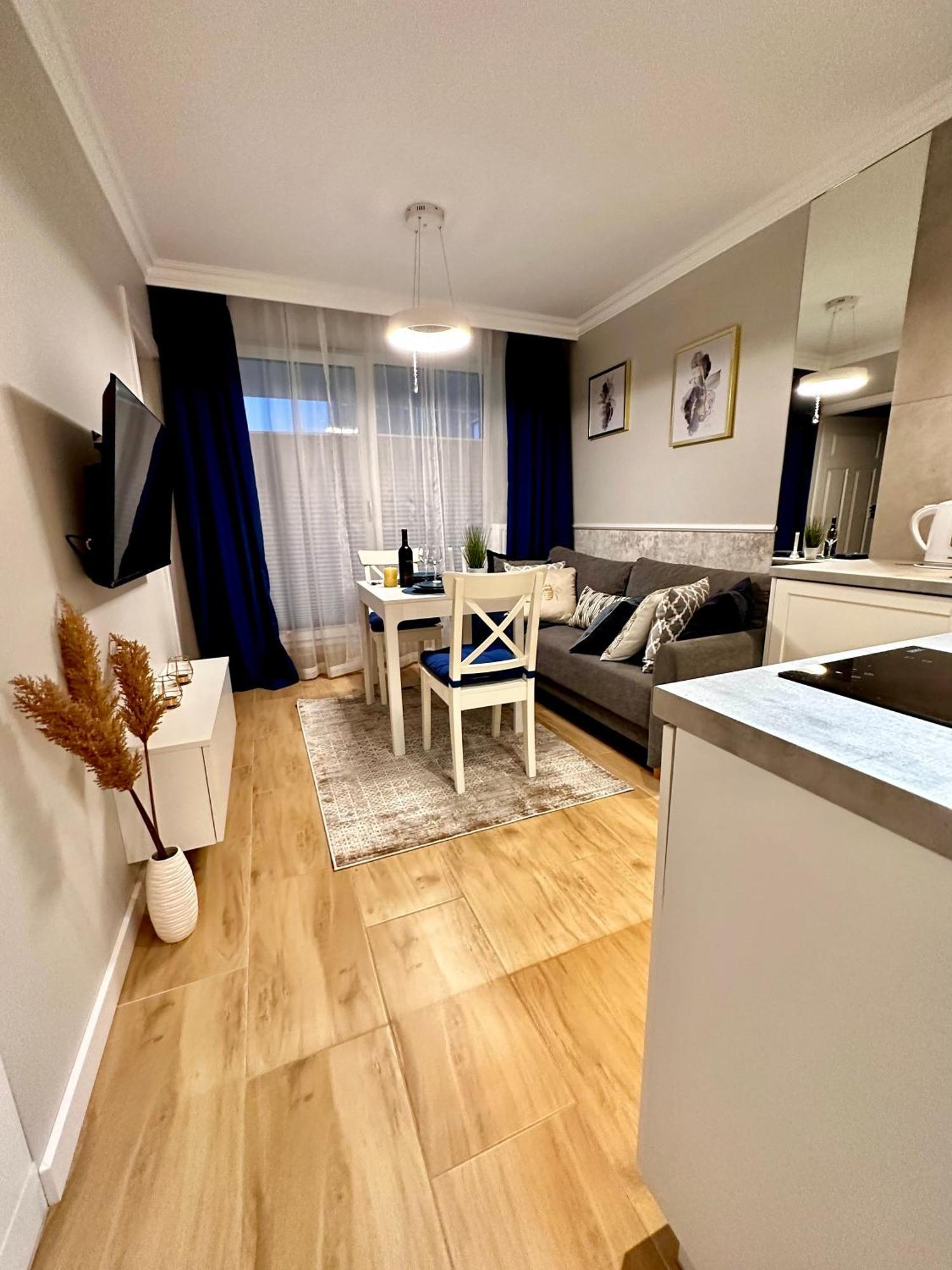Apartamenty Kielce- Apartament Szmaragd Przy Zalew Kielecki, Faktura, Parking, Centrum 외부 사진