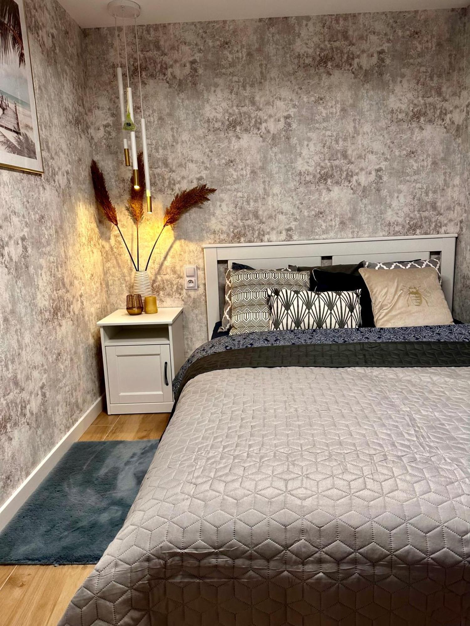 Apartamenty Kielce- Apartament Szmaragd Przy Zalew Kielecki, Faktura, Parking, Centrum 외부 사진
